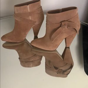 Brand New-Women’s Booties